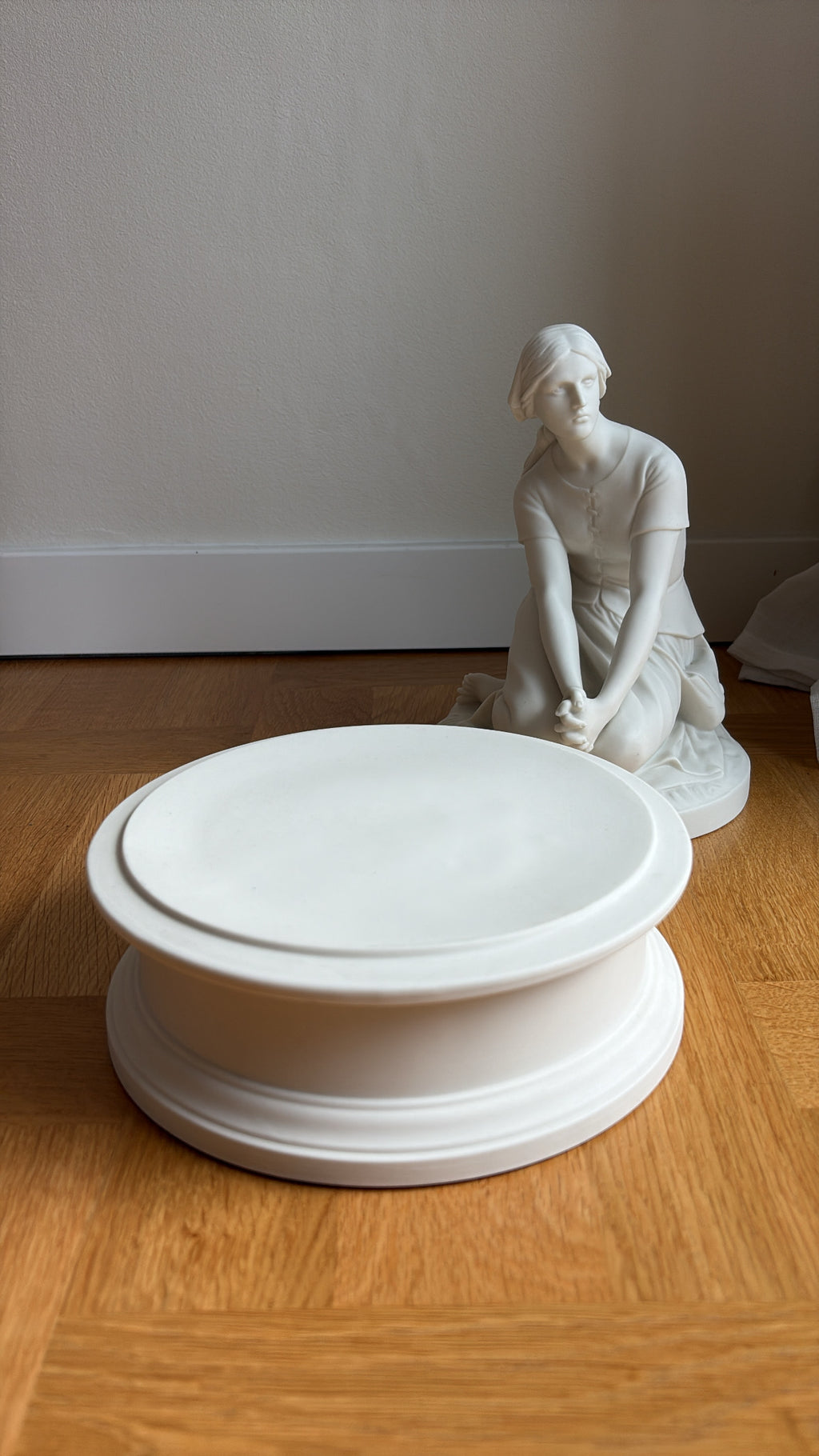 "Orleanska Jungfrun" Parian, Gustavsberg, Henri Chapu
