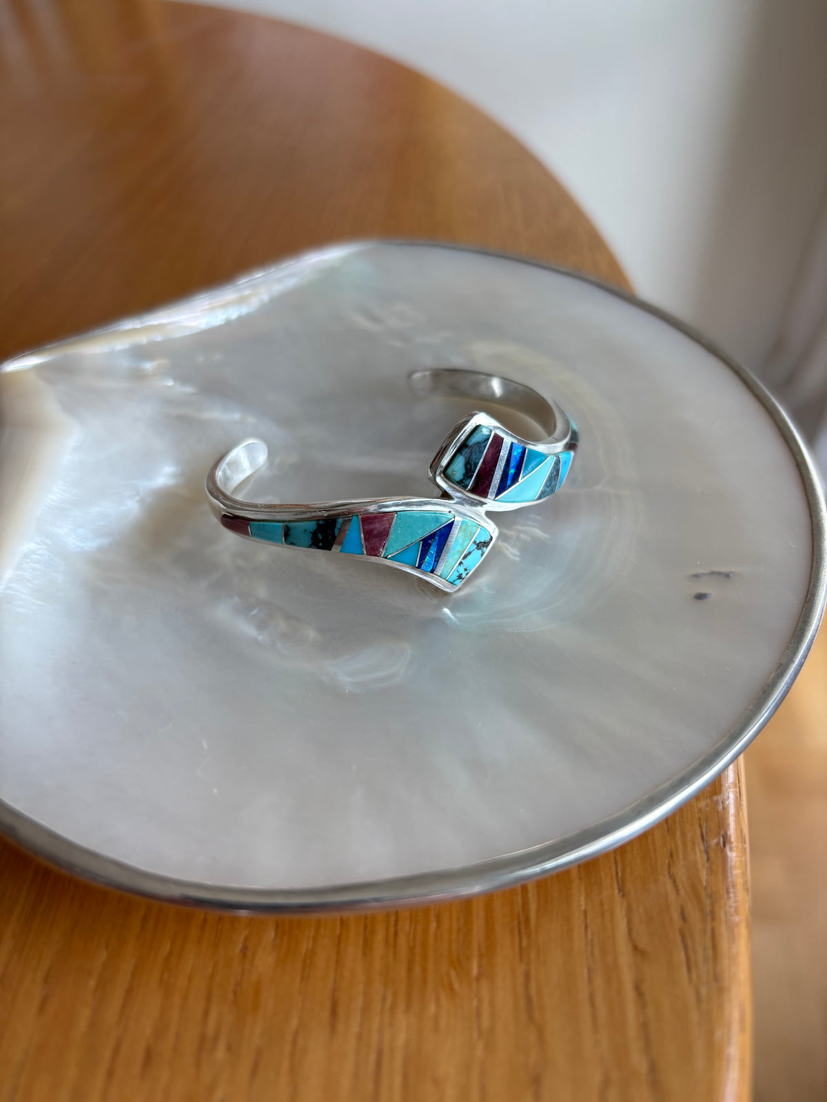 Signerat Navajo Armband i Sterling Silver & Gemstone Inlay – Ella David (TSF)