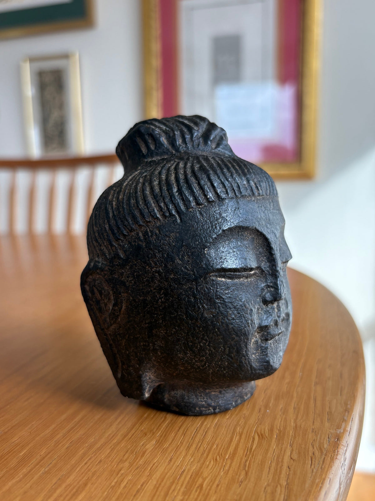 Buddahhuvud i sten