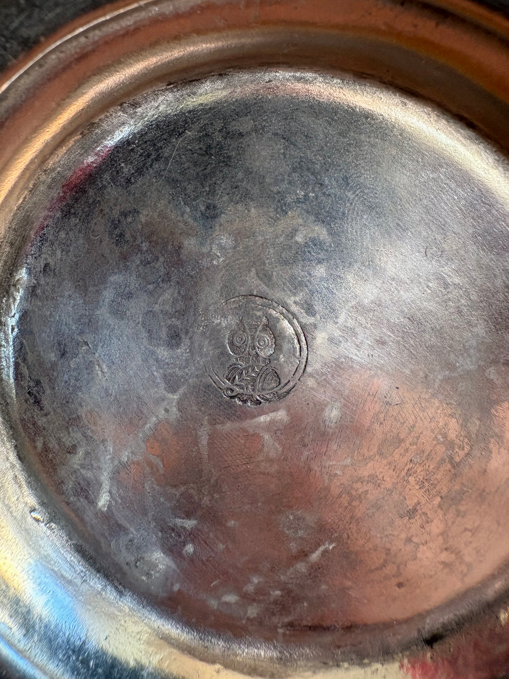 Italiensk vinkaraff i tenn och glas, Peltro Marinoni