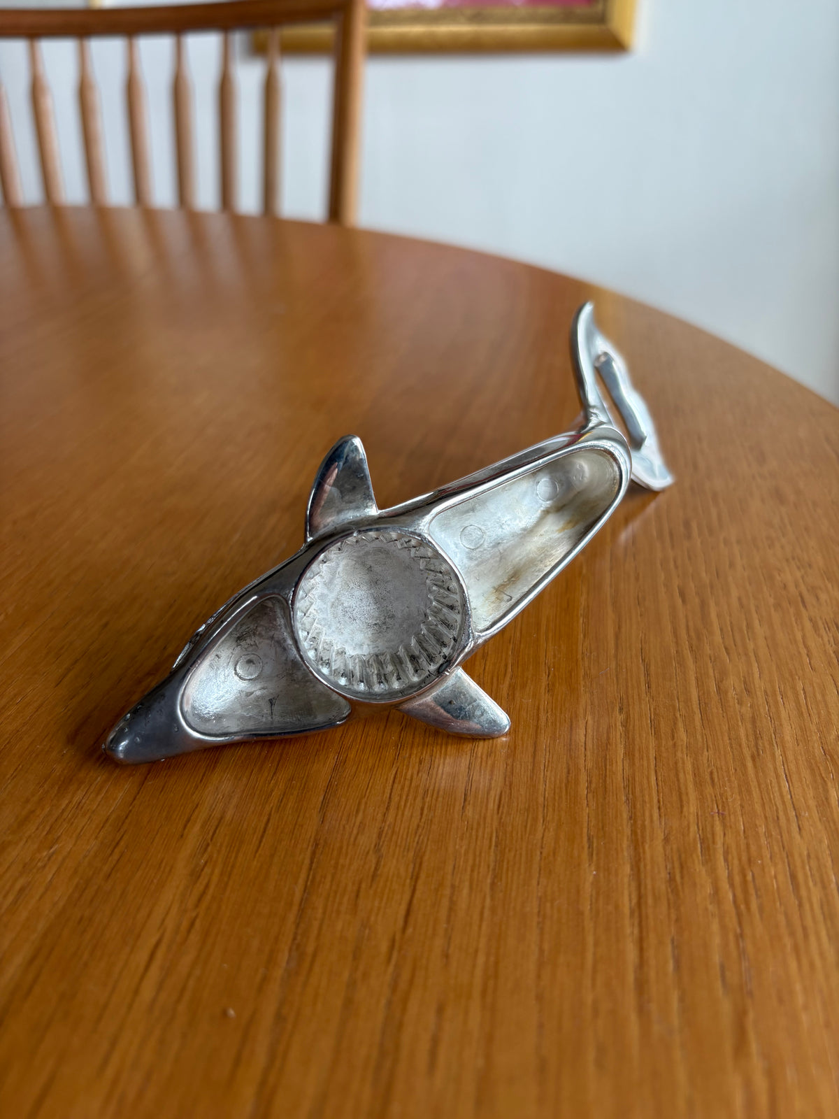 Flasköppnare Delfin